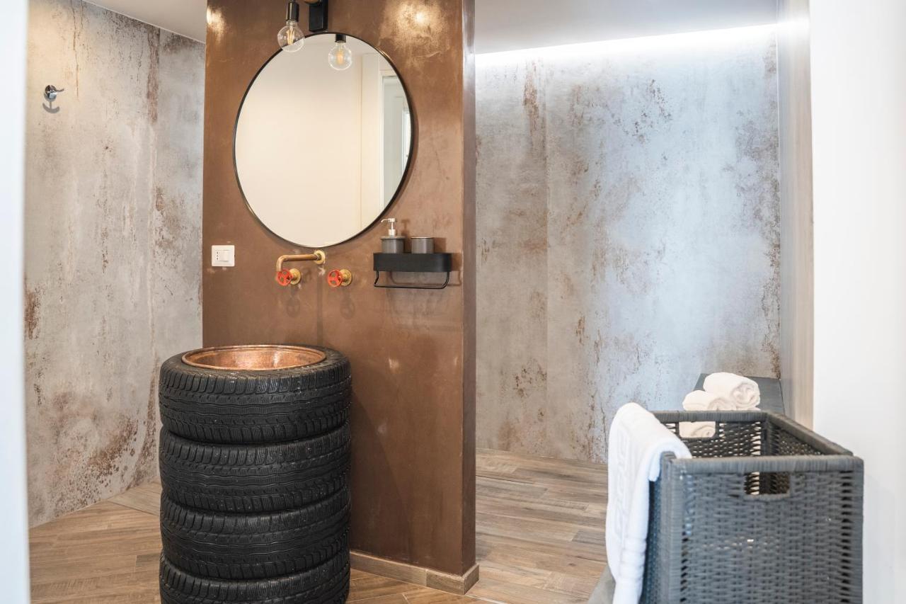 מונליה Vespa Apartments מראה חיצוני תמונה